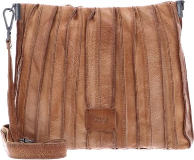FREDsBRUDER Leren Schoudertas Izzle Buckle Shoulderbag Dark Camel Bruine