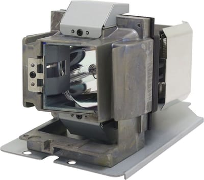 Beamerlamp geschikt voor de VIVITEK DW770UST beamer, lamp code 5811123650-SVV. Bevat originele P-VIP lamp, prestaties gelijk aan origineel.
