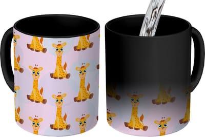 Magische Mok - Foto op Warmte Mokken - Koffiemok - Giraffe - Patroon - Kinderen - Magic Mok - Beker - 350 ML - Theemok