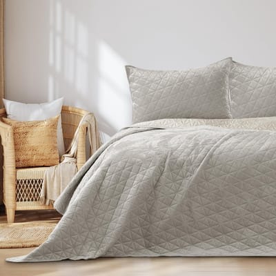 Sprei 260x280 cm Beige Bedovertrek tweezijdig quilten Velvet Samt Laila
