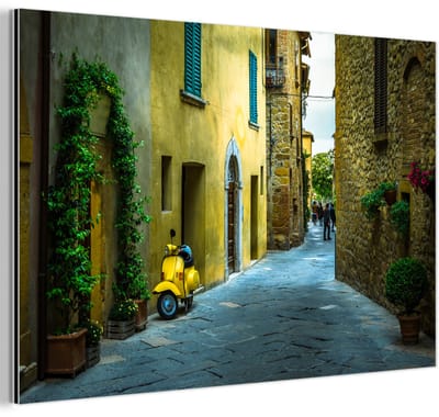 Aluminium schilderij 180x120 cm - Wanddecoratie metaal - Straten met traditionele huizen in Toscaanse stad San Gimignano in Italië - Metalen muurdecoratie woonkamer - Decoratie industrieel - Foto op dibond - Industriële accessoires slaapkamer
