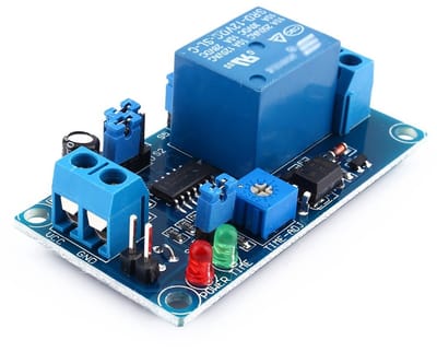 Dailygoody - Tijdvertragingsrelaismodule - DC 12V Schakelmodule - Betrouwbare Timer - Compact formaat - Vertraging aan/uit - Ideaal voor industriële t...