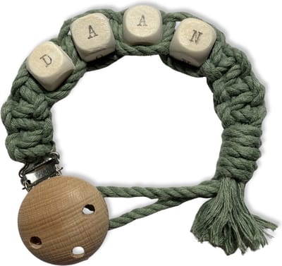 Macramé Speenkoord met Naam - Olijfgroen - Katoenkoord - Prijs per Stuk - Inclusief Verzendkosten