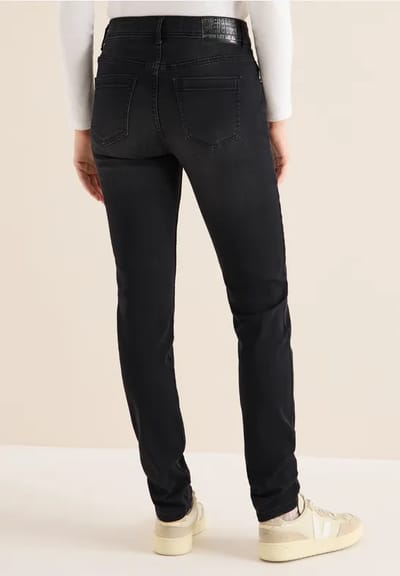 Slim Fit jeans