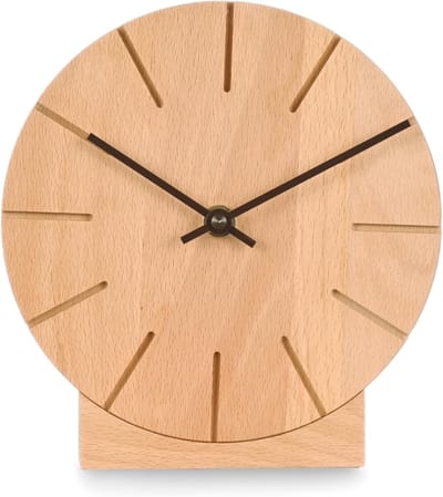 Houten Wandklok en Tafelklok met Radio-ontvangst en Stille Beweging
