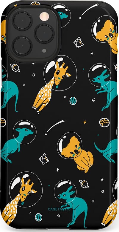 Casetastic Hoesje Geschikt voor Apple iPhone 11 Pro - Stijlvolle Beschermende Duo-layer Case - Donkere Ruimte Safari