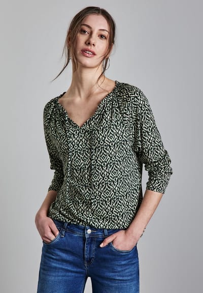 A322965 LTD QR printed raglan shirt