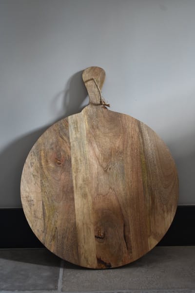 Luxe tapasplank Ø 50 x 64 cm - hapjesplank - snijplank - broodplank - kaasplank - serveerplank - mangohout - Ø 50 x 64 cm