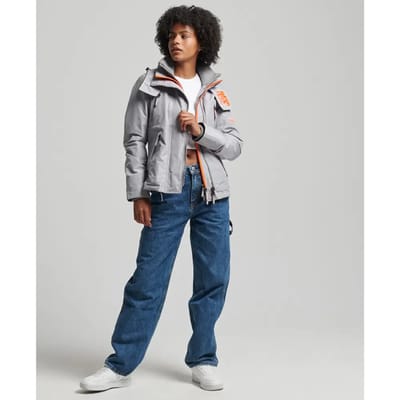 Vrouwelijke waterdichte jas met capuchon Superdry Mountain