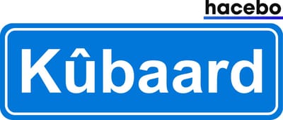 Hacebo - Plaatsnaam Sticker - 29x10 CM - Kûbaard sticker - Verkeersborden sticker - grappige cadeaus - Kûbaard
