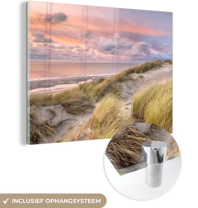 MuchoWow® Glasschilderij 160x120 cm - Schilderij acrylglas - Strand - Zee - Duin - Zonsondergang - Foto op glas - Muurdecoratie woonkamer - Wanddecoratie slaapkamer - Schilderijen