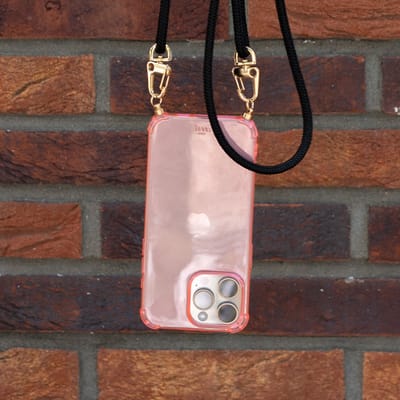 xoxo Wildhearts siliconen Cord Case Pink - iPhone 12 hoesje - Hoesje zonder koord - Shockproof case - Doorzichtig Telefoonhoesje geschikt voor telefoonkoord - Geschikt voor telefoonketting / hanger - Transparant - Roze