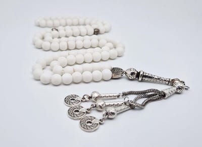 Handgemaakte tesbih "Tasbih" natuursteen "Mat Witte agaat" - Aantal kralen 99 - Diameter kralen 8MM - met metaal tassel "Cirkels" - Een mooi cadeau-idee