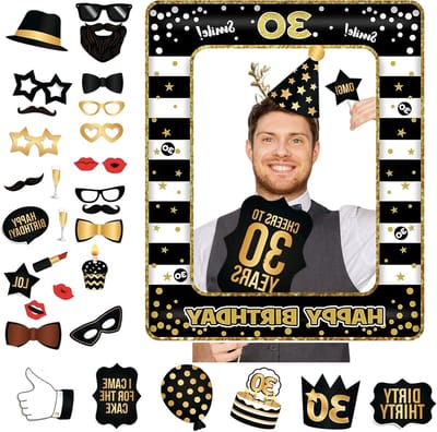 30e Verjaardag Versieringen voor Jongens en Meisjes, Zwart Gouden Inflatable Selfie Frame & 34 Stuks Foto Booth Props, Ideaal voor Feest en Herinneringen maken