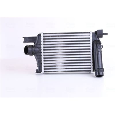 Intercooler NISSENS 96479
