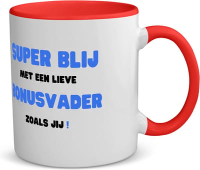 Akyol - super blij met een lieve bonusvader zoals jij koffiemok - theemok - rood - Papa - de liefste bonusvader - vader cadeautjes - vaderdag - verjaardag - geschenk - kado - 350 ML inhoud