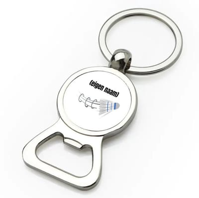Akyol - badminton shuttle met eigen naam flesopener - Badminton - badmintonner - sport - verjaardag cadeau - kado - geschenk - 9 bij 3 cm