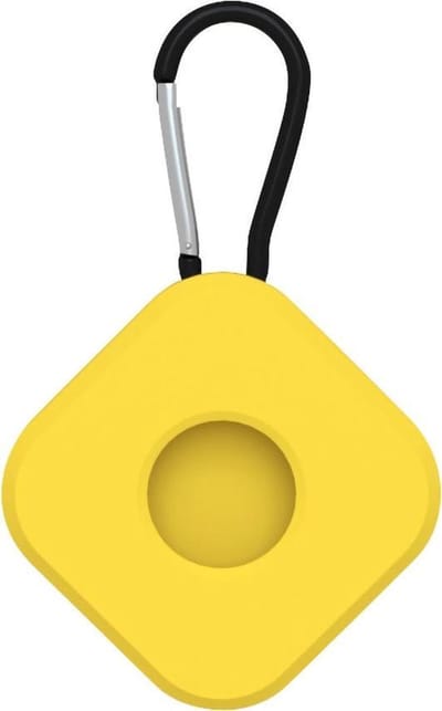 By Qubix - AirTag case square series - siliconen sleutelhanger met ring - geel