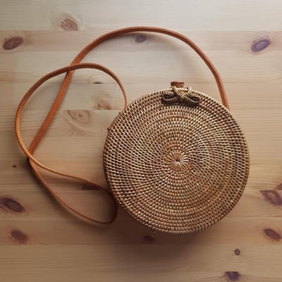 ronde rieten rotan tas round brown classic Bali rattan bag 20cm
