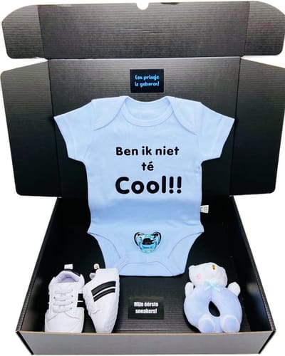 Kraamcadeau jongen - romper - sneakers -speen - rammelaar - knuffel - kraampakket - babyshower - rechtstreeks sturen met kaart mogelijk
