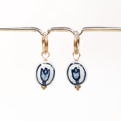 Ava & Imber | Keramiek Hoops Delfts Blauw | Keramieken Oorbellen Hoepeloorbellen Dames | Tulp Stenen Hoop Oorring