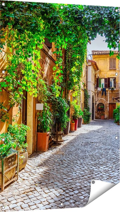 Gards Tuinposter Straatje in Rome met Groene Planten - 80x120 cm - Tuindoek - Tuindecoratie - Wanddecoratie buiten - Tuinschilderij