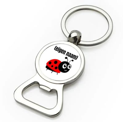 Akyol - lieveheersbeestje met eigen naam flesopener - Lieveheersbeestje - lieveheersbeestje liefhebbers - iemand die houdt van lieveheersbeestjes - verjaardag - cadeau - kado - 9 bij 3 cm