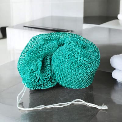 AfricanFabs® Afrikaanse spons / net sponge - traditionele SAPO spons / Ghanese scrub spons - Turquoise