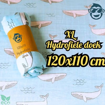 BoefieBoef XL Hydrofiele Doek 120x110cm - Zachte Bamboe Swaddle, Inbakerdoek, Mousseline Doek voor Baby's en Newborns 0 tot 12 maanden - Blauw Walvissen - Dubbellaags, Ademend en Absorberend - Kerst en KraamCadeau - - Duurzaam - Babydeken - Wit
