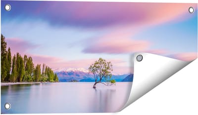 Gards Tuinposter Wanaka Boom in het Water bij Zonsopgang - 60x30 cm - Tuindoek - Tuindecoratie - Wanddecoratie buiten - Tuinschilderij