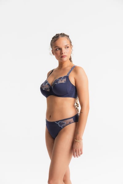 Louisa Bracq - Serie ELISE - BH volle cup met beugel - Maximale support - Kleur Nuit Electrique - Maat 90-105C