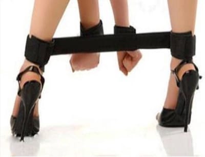 *** BDSM Sex Handboeien- Enkelboeien- Volwassenen- Seksspeeltjes - Bondage - Boeienset voor handen en enkel - Discreet verpakt boeienset voor handen en enkels - van Heble® ***