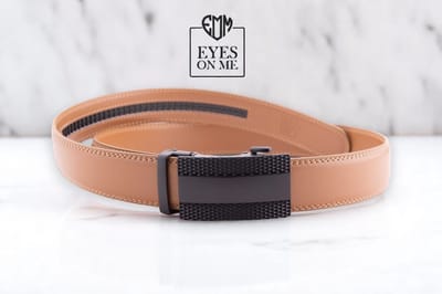Lichtbruine lederen riem zonder gaatjes met automatische gesp voor heren ( model N134 )