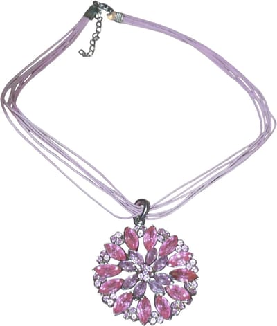 Ketting met ronde hanger bloem blaadjes strass stenen roze