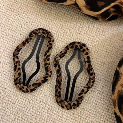 Set Luipaardpatroon Haaraccessoires, BB Haarklemmen, Y2K Millennium Trendy Luipaardprint Haarklem Collectie, Vakantiecadeau 2PCS