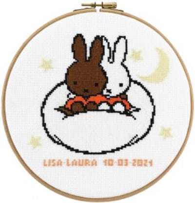 Pako Borduurpakket Geboorte - telpatroon met codekaart - geboorte vriendjes Nijntje en Nina , Dick Bruna - 276.056 - voorgesorteerd garen - Aida - 20 cm Rond - DIY kit
