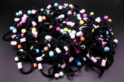 Elastiek strik-vorm mini bolletjes+rechthoek diverse kleuren set van 10 stuks.