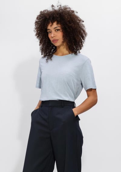 Minus Msleti T-shirt Tops & T-shirts Dames - Shirt - Lichtblauw - Maat XL