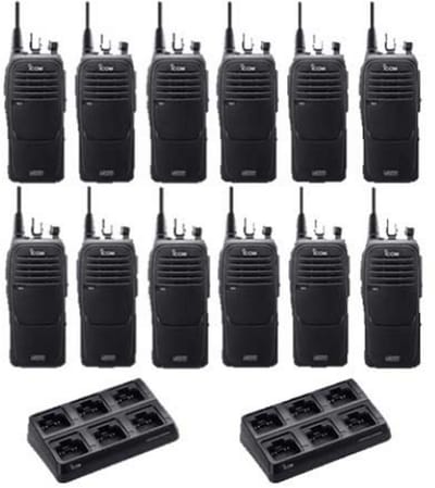 Set van 12 Icom IC-F29DR3 Digitaal DPMR en PMR446 portofoons met 2 multilader