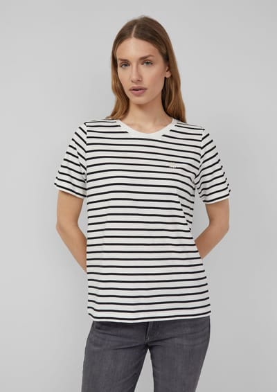 s.Oliver - female - Gestreept tricot T-shirt met hartjesborduursel