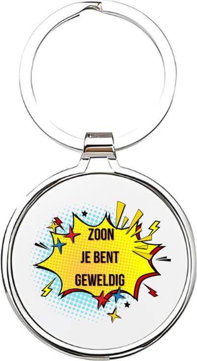 Akyol - Zoon je bent geweldig Sleutelhanger - zoon - De liefste zoon - Zoon sleutelhanger - kind sleutelhanger - Sleutelhanger zoon - Familie sleutelhanger - cadeautje - Zoon cadeau - boy - de liefste zoon - 4 x 7,5 CM