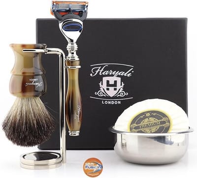 5-delige scheerset met scheerkwast, scheermes met 5 snijkanten en een perfecte scheercadeauset