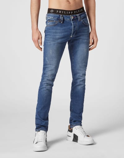 Jeans Recht Model