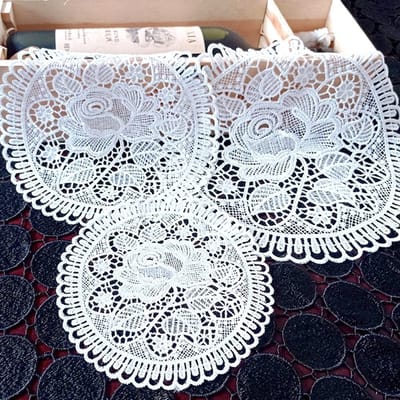 Dailygoods- Tafellaken Vintage - Ronde Kanten Placemat - Onderzetters - 6 Stuks - 15 cm - Decoratie voor Eetkamer en Bruiloft