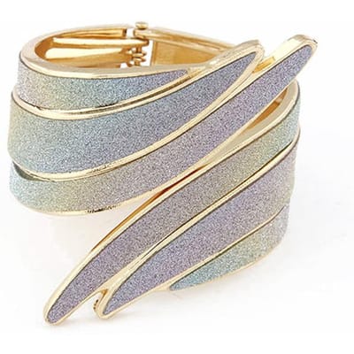 Mode, Punk Overdreven Engelenvleugels Drie en een halve Super Wijd Open Armband, Metaal Mat Glanzende Armband. beige