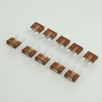Lot de 10 mini fusible plat enfichable neuf de 7.5A 11x16x4mm pour auto moto scooter quad neuf