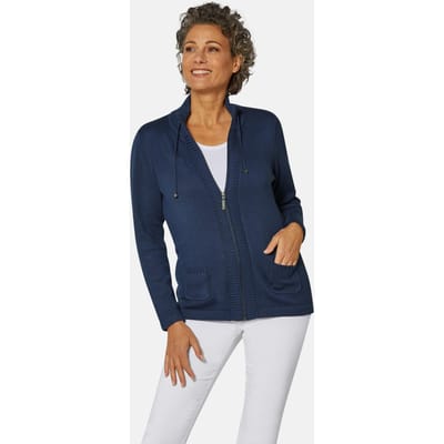 Dit mooie tricot jasje is met veel oog voor detail afgewerkt en is naar hartenlust te combineren. De hoogwaardige katoenmix maakt de lichte allrounder aangenaam zacht op de huid. - marine - Gr. 46 van Goldner Fashion