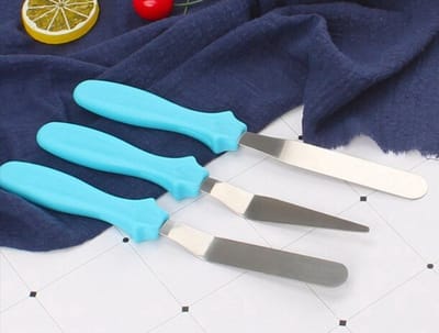 ***Paletmes Set! Perfect voor bakken, koken en taartdecoratie. Inclusief 3 blauwe spatels voor een complete taartgereedschap collectie - van Heble® ***