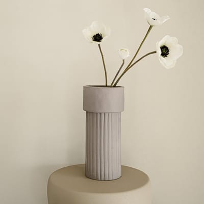 Indore Home - Vaas Mary - Bloemenvaas - Woonkamer decoratie - Vaas Bruin