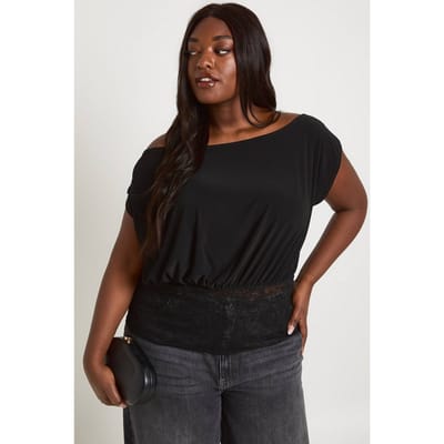boohoo Dames Plus Off-shoulder Blouson Top Met Kanten Paneel | Zwart | Maat: 44